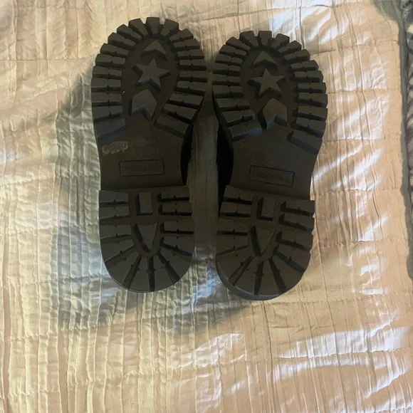 Sincerely Jules Black Loafers - Picture 5 of 6